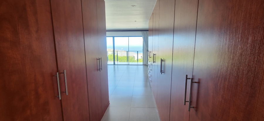 3 Bedroom Property for Sale in Dana Bay Western Cape